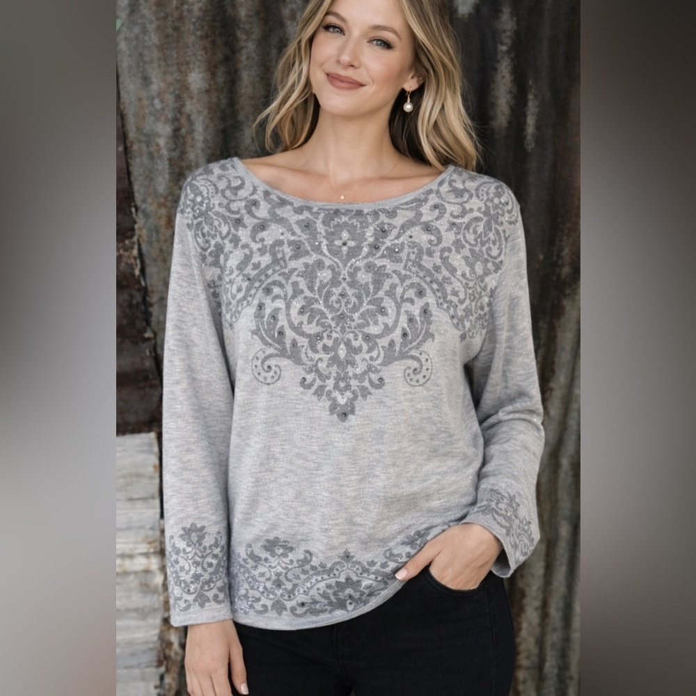 ☀️Alfred Dunner Metallic Scroll Top-Silver Gray-Size Medium